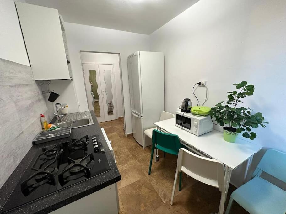 24 Ior By Green Apartments บูคาเรสต์ ภายนอก รูปภาพ